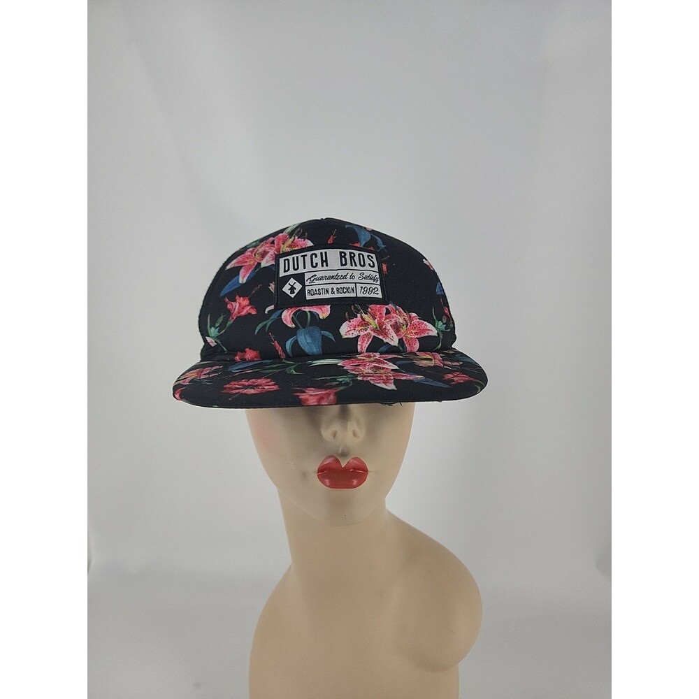 DUTCH BRO'S floral snapback Truckers Hat. Clean black pink Multicolored fashion